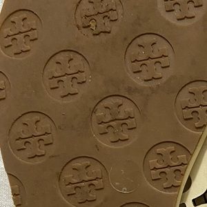 Tory sandals